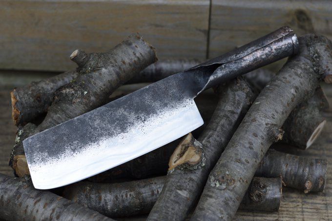 Couteau de cuisine à manche roulé